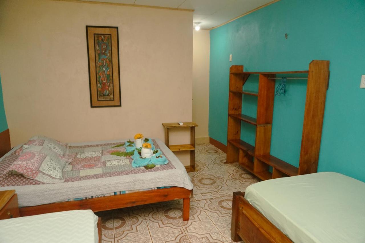 Hotel Gitana Corcovado, Y Tour Operador Drakes Bay Esterno foto