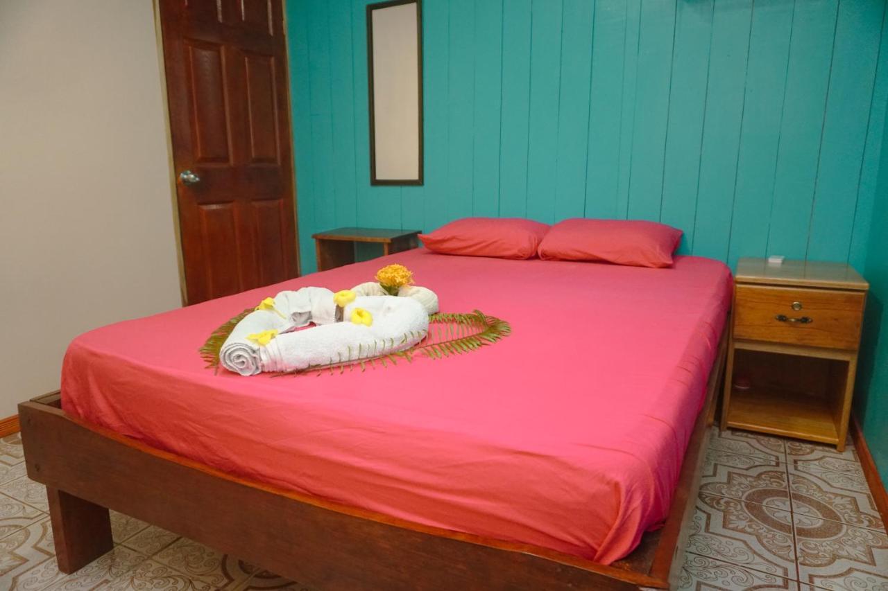 Hotel Gitana Corcovado, Y Tour Operador Drakes Bay Esterno foto